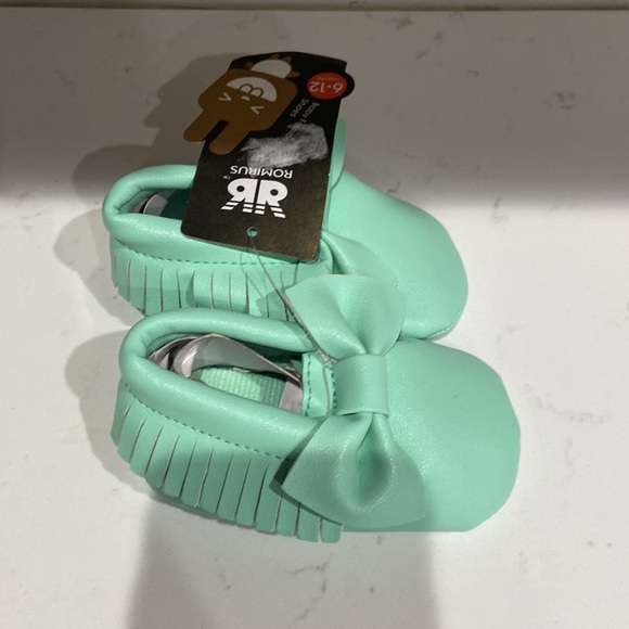 Romirus baby shoes Moccasins bows fringe 2 pairs NWT mint & shimmery pink size 2 - Picture 9 of 11